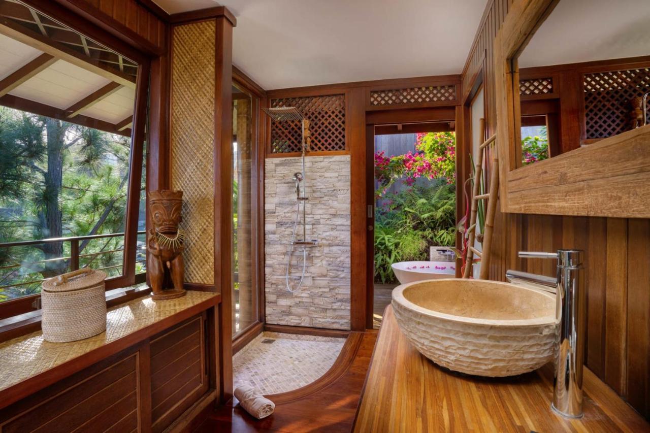 Villa Manuiti, Balinese Luxury Home - Private Swim Spa, Ocean View - Ofyr Bbq - Koi Pond Punaauia  Exterior foto